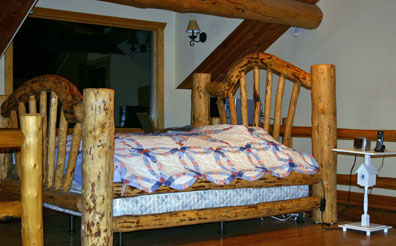 Montana Log Bed