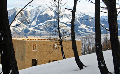 Phoenix Villa and Emigrant Peak