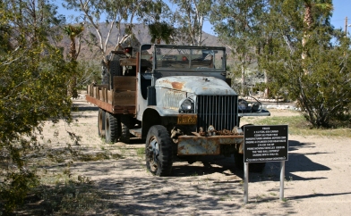 Double Axle Caro Truck