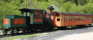 Approaching the summit of Mt Washington