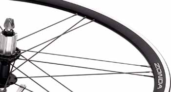 Campy Zonda G3 Spoking pattern